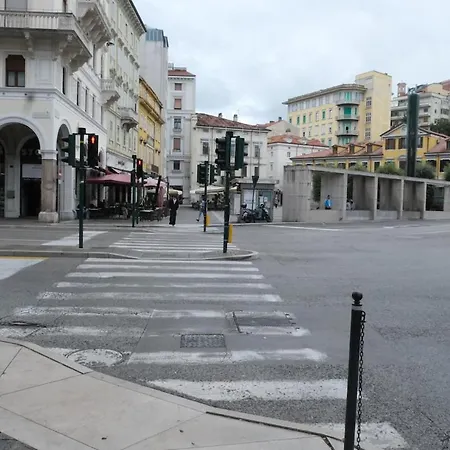 Carlotta Appartamento *