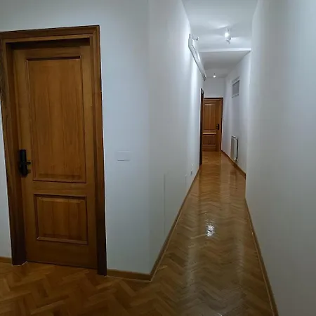 Carlotta Apartmán Terst